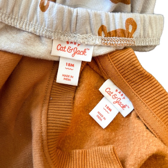 🔥CARTERS | Gender Neutral Baby Jogger Matching Set | Size 18 Months - Picture 2 of 5